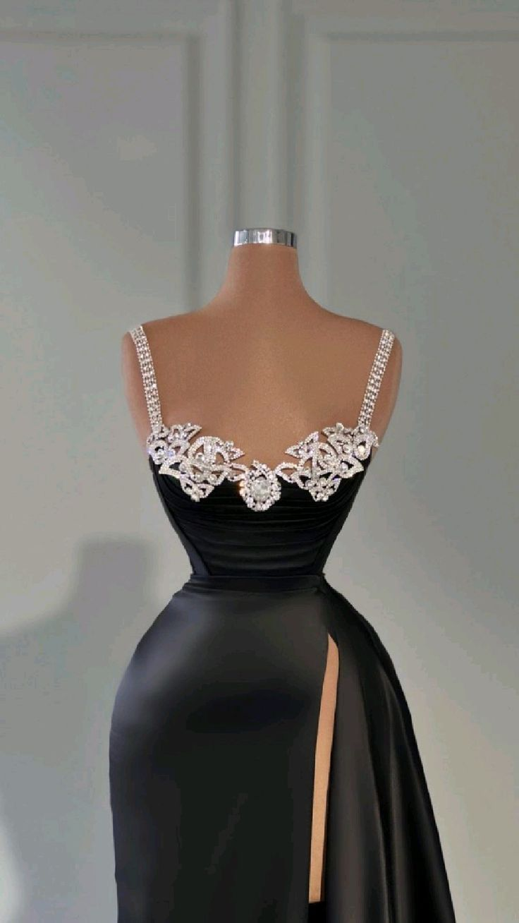 Attractive Black Long Evening Dress With High Slit Y4356