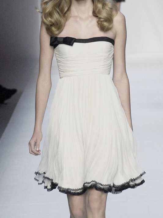 Classy Strapless White Chiffon A Line Short 19th Birthday Outfits Formal Homecoming Dress Y9964