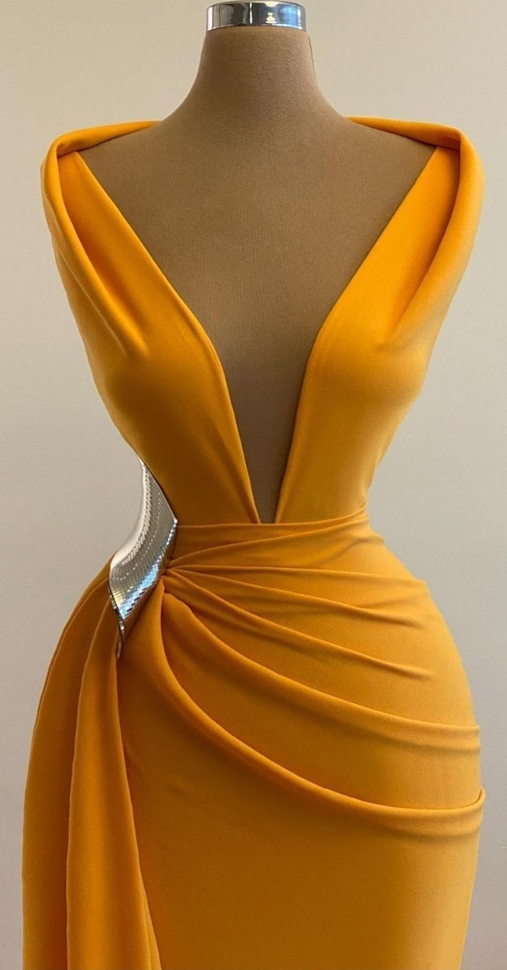 Yellow Mermaid Prom Dresses Deep V Neck Sexy Evening Dress Cocktail Party Sweep Train Formal Occasion Wear Y4931
