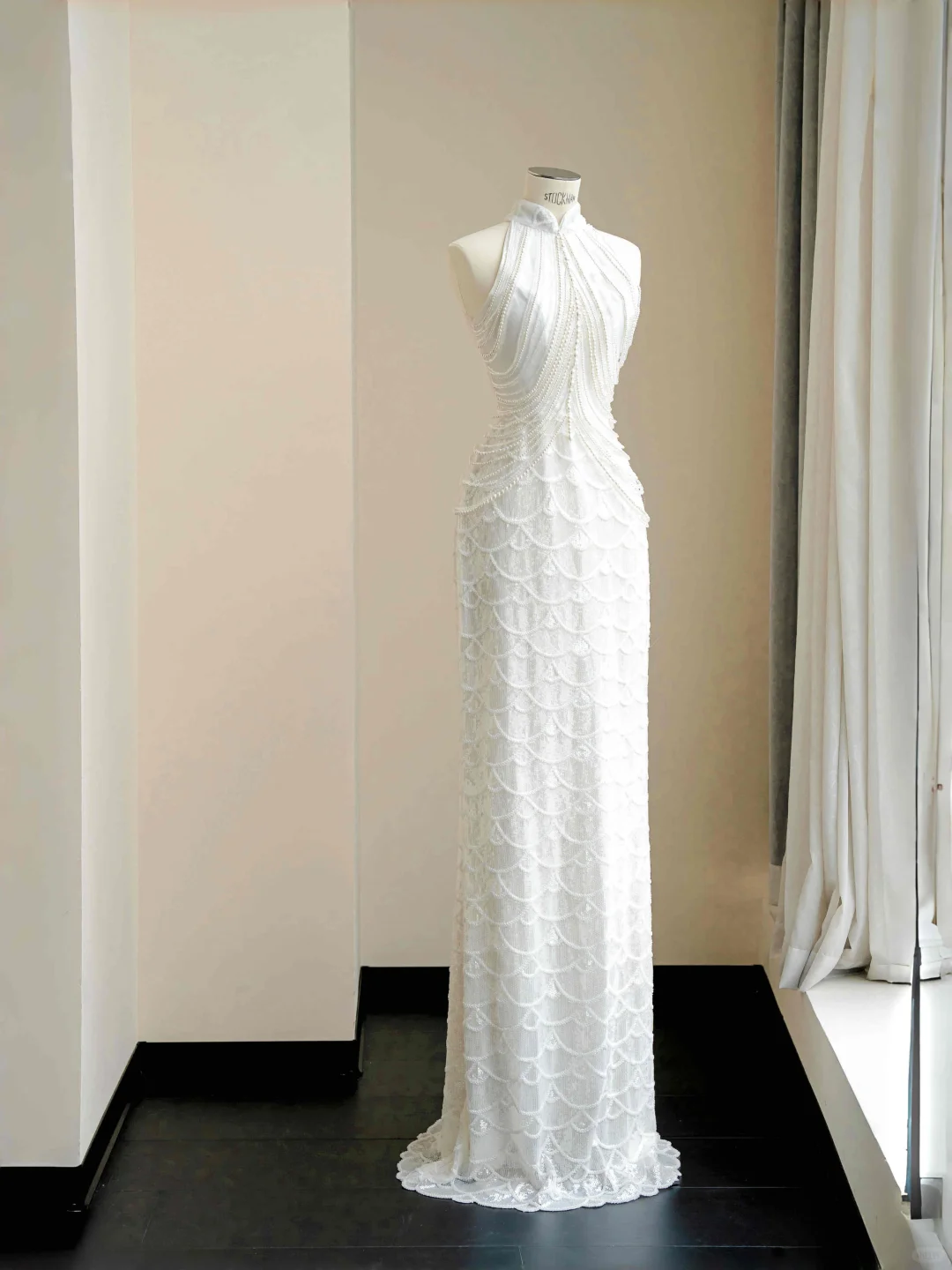 Classy White Sequins Pearls Chain Sheath Long Prom Dress Evening Dress Y8670