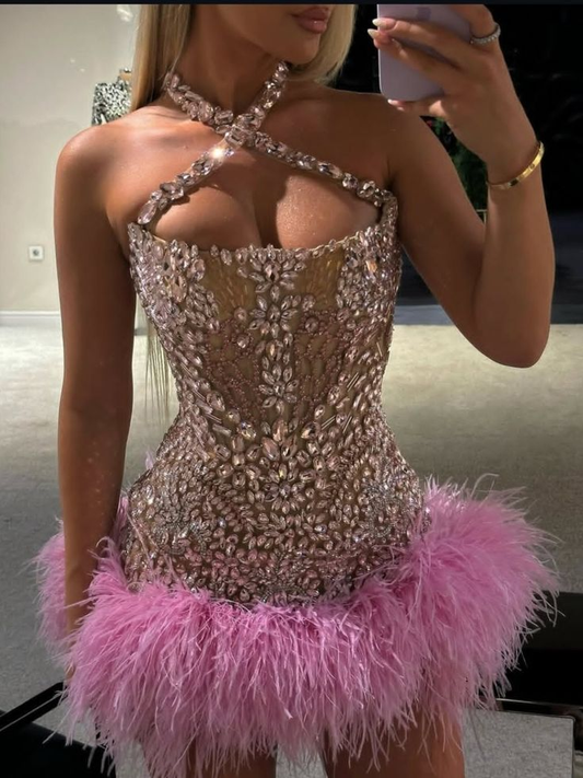 Luxurious Pink Halter Sheath Beaded Short Homecoming Dress Cocktail Dress With Feathers Y9085