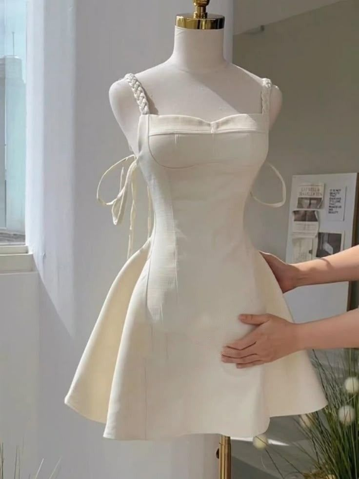 Sweet Ivory A Line Short Birthday Outfits Homecoming Dress Y8798