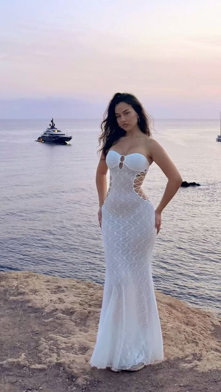 Sexy Sweetheart Neck White Mermaid Long Party Dress Prom Gown SP828