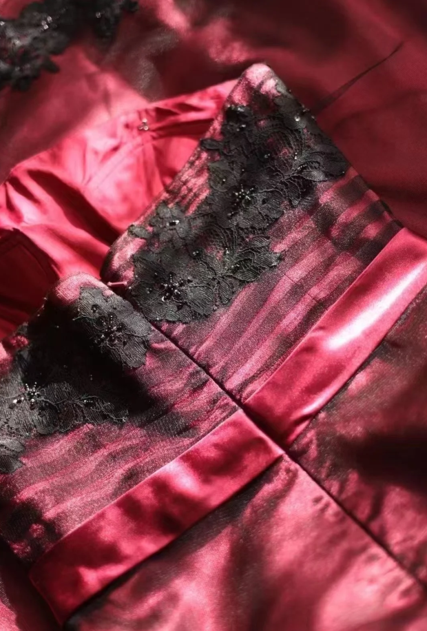 Vintage Strapless Burgundy Satin Lace Beaded Long Evening Dress Birthday Prom Dresses SP1234