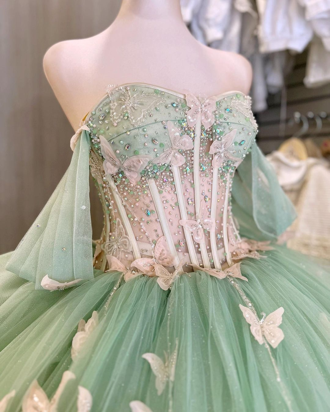 Stunning Green Tulle Princess Dress With Butterflies,Ball Gown,Sweet 15 Dress Y5462
