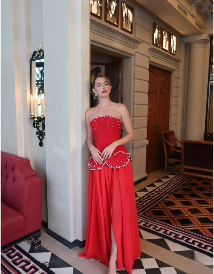 Pretty Strapless Red Chiffon Sequin Beaded Slit Mermaid Prom Dress Long Party Dress SP356
