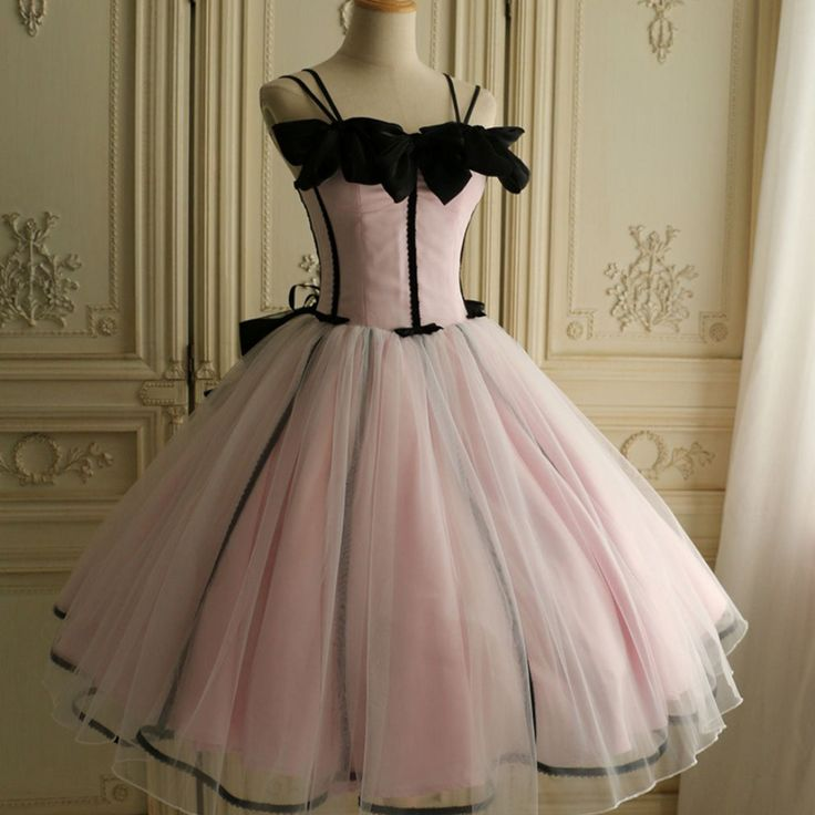 Vintage Pink Spaghetti Straps Tulle A Line Short 18th Birthday Outfits Formal Homecoming Dress Y9326