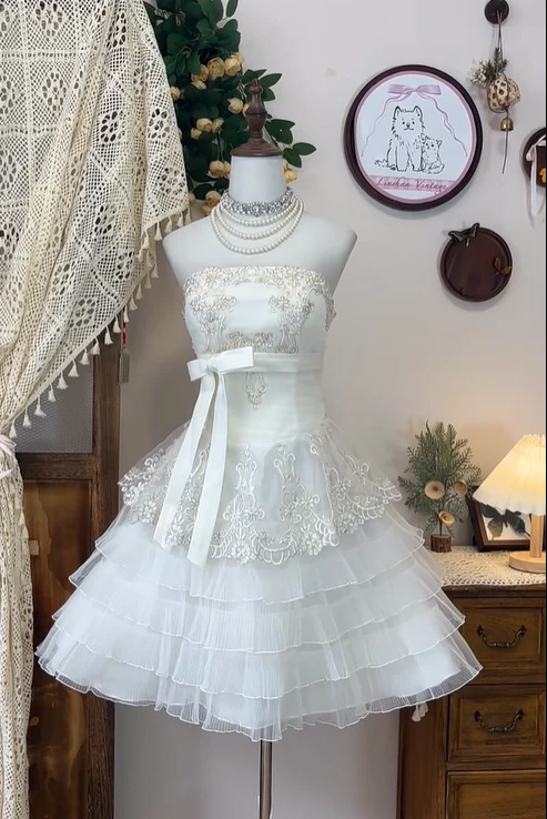 Charming Strapless White Tulle Lace Layered Short Wedding Dress Homecoming Dress Y8880