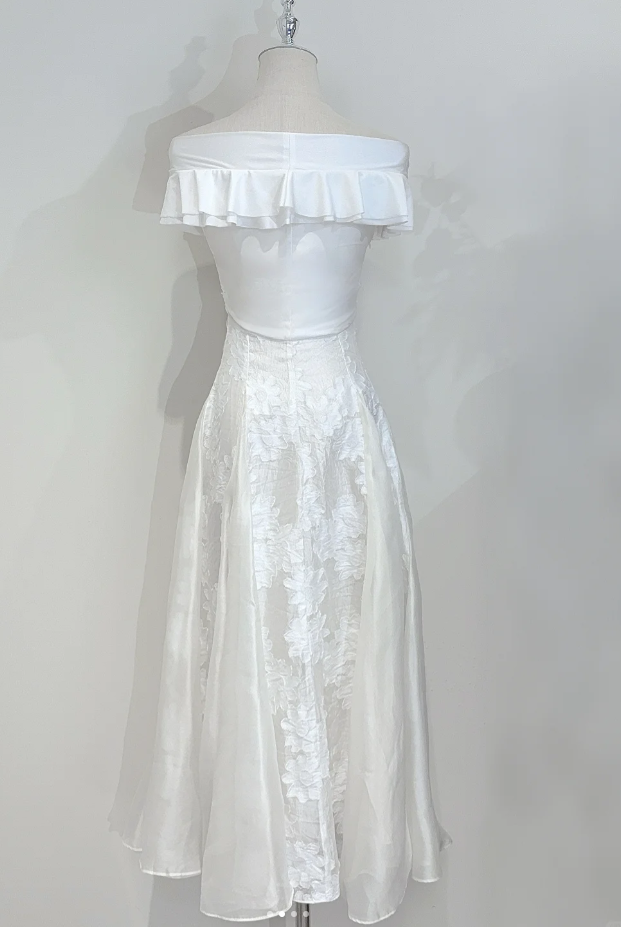 Elegant Off The Shoulder White Tulle Appliques A Line Evening Dress Formal Wedding Guest Dress SP624