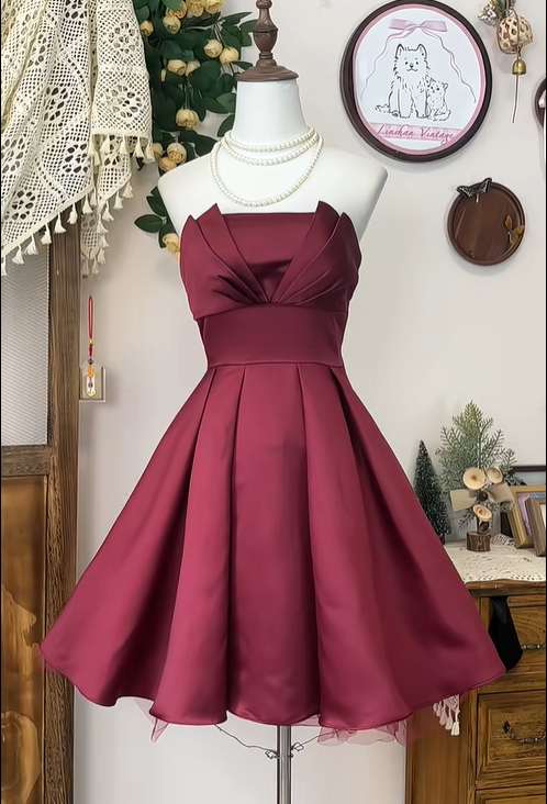 Vintage Burgundy Satin Pleated A Line Grade Homecoming Dress Strapless Cocktail Dress Birthday Outfits Y8888