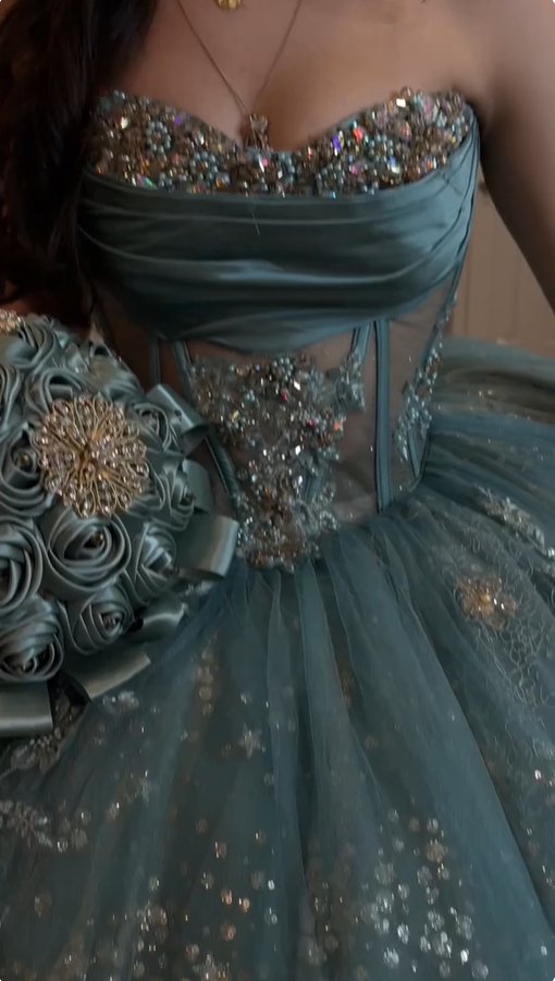 Elegant Green Strapless Princess Ball Dress, Sparkle Sequin Lace Beaded Tulle Sweet 16 Dress SP2739