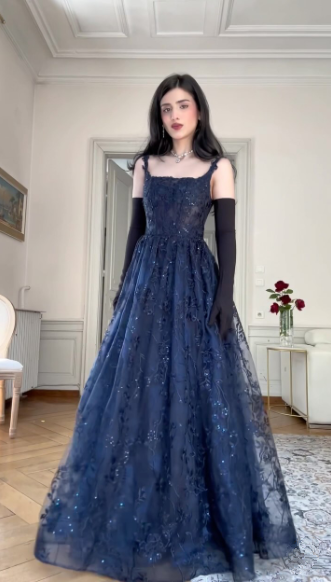 Navy Blue A Line Lace Appliques Prom Dress Elegant Evening Gown Y7830