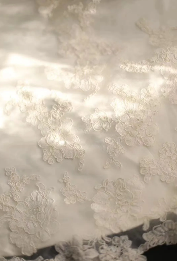 Strapless White Tulle Lace Appliques Layered Mermaid Long Wedding Dress Bridal Dress SP1244