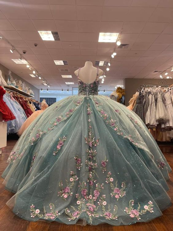 Glitter Sweetheart Spaghetti Strap Quinceanera Dresses Gorgeous 3D Flower Applique Beading Ball Gown Y4711