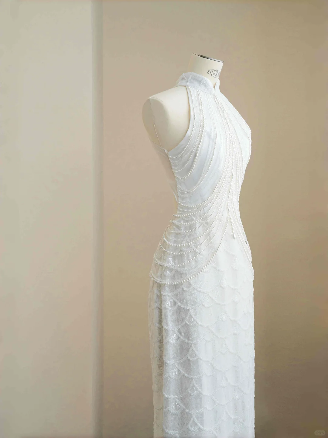 Classy White Sequins Pearls Chain Sheath Long Prom Dress Evening Dress Y8670