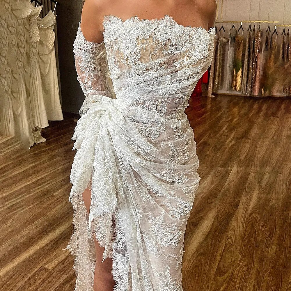 Sheath Strapless Bridal Gown Lace Mermaid Ruched Lace High Low Thigh Split Custom Made Wedding Dress Y4435