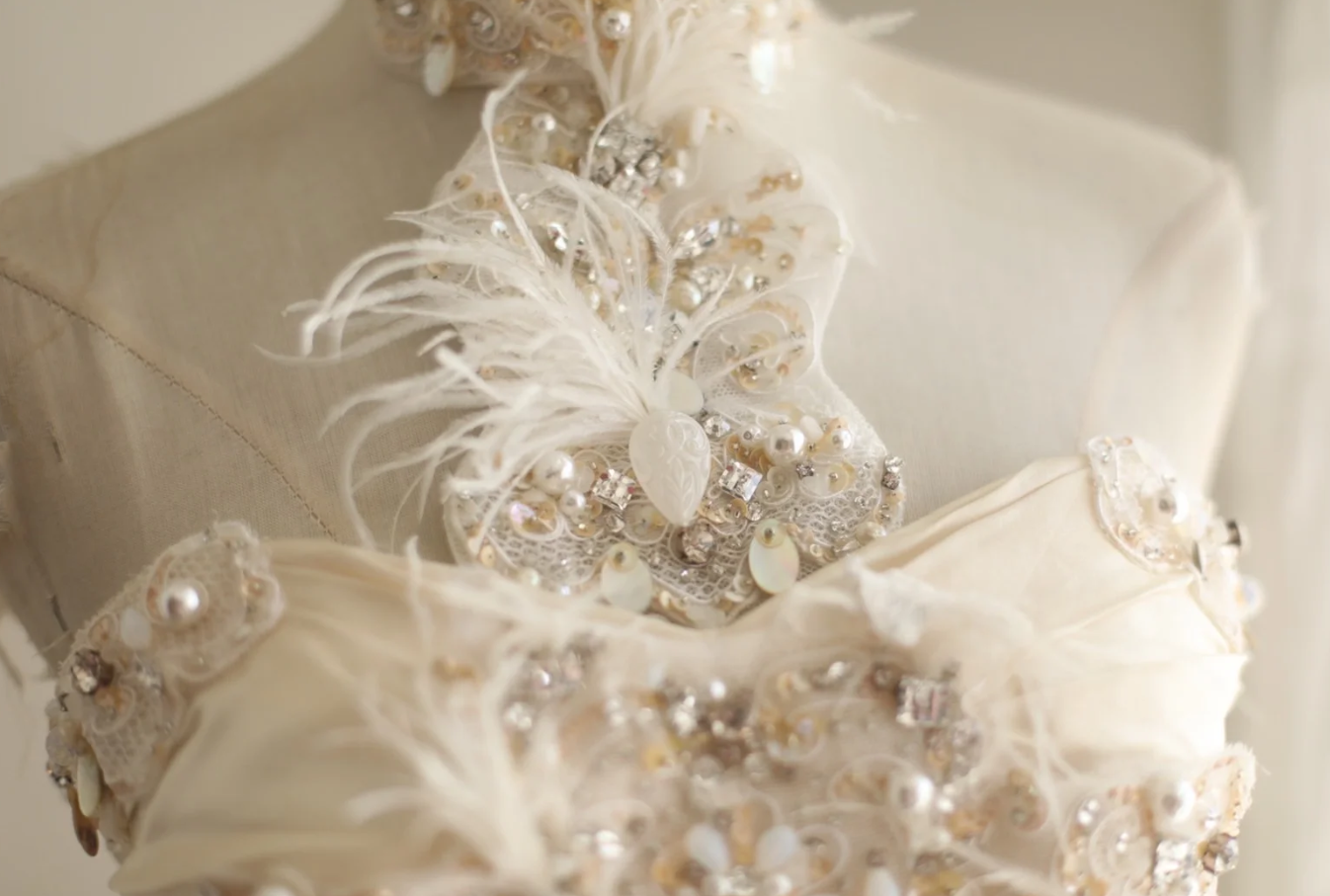 Vintage White Halter Satin Tulle Beaded Mermaid Long Wedding Dress SP666