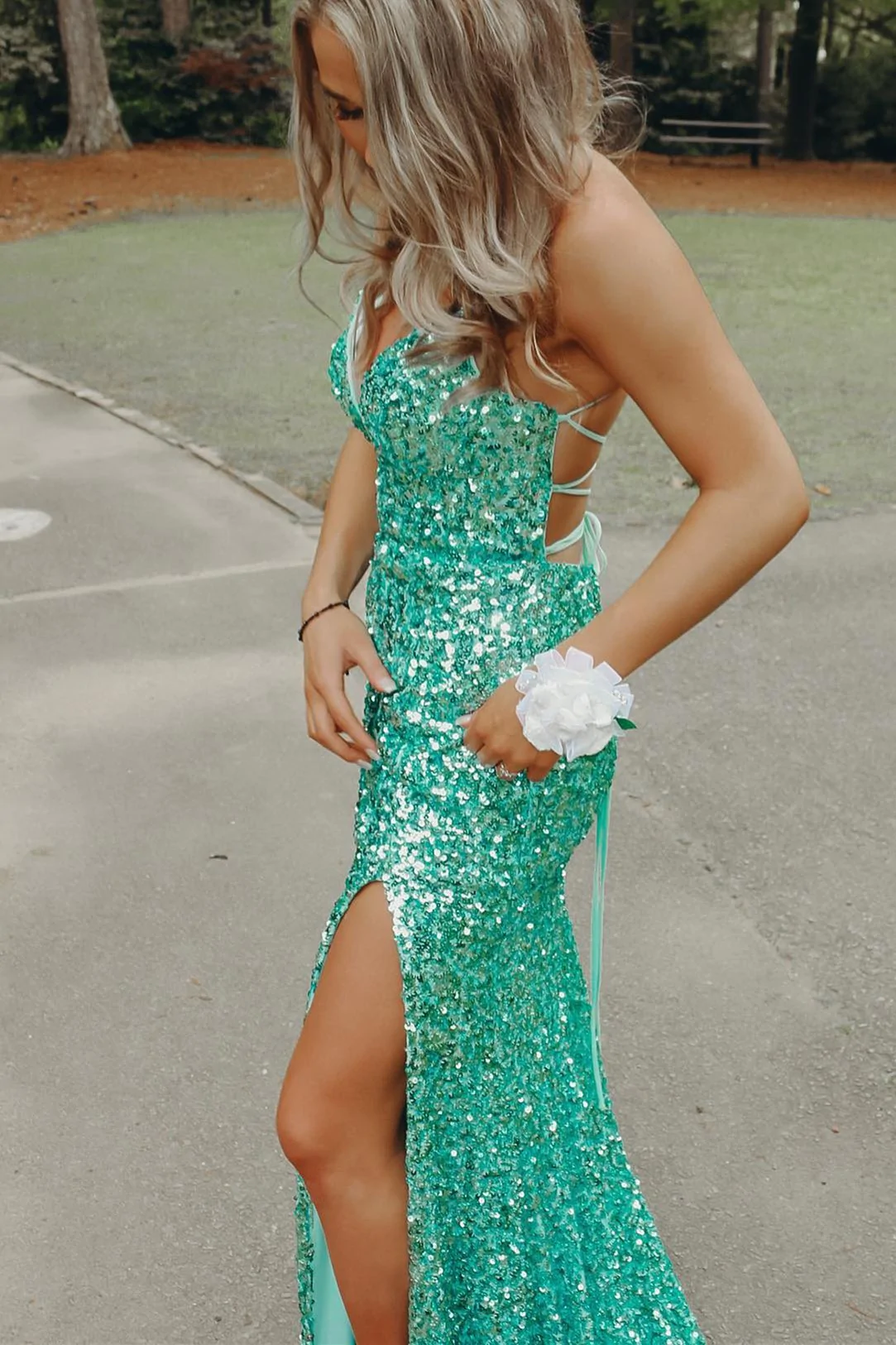 Sexy Green Sequins Mermaid Spaghetti Straps Long Prom Dress Y617