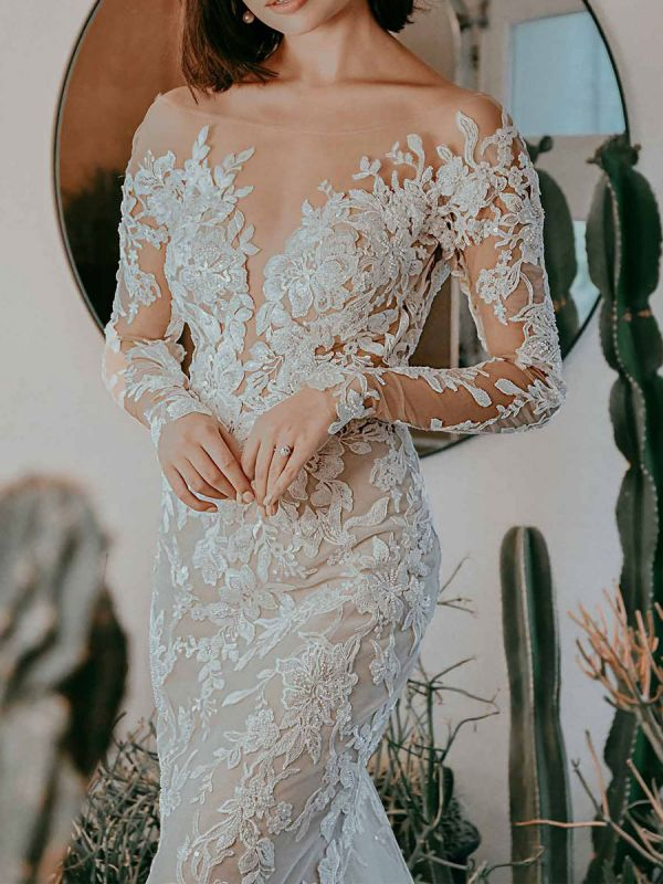 White Wedding Dress Illusion Neckline Long Sleeves Backless Natural Waist Lace With Train Long Bridal Mermaid Dress Y101