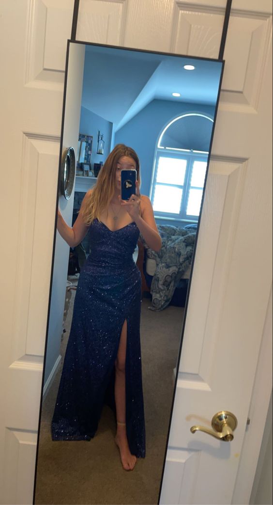 Mermaid V-Neck Spaghetti Straps Seuqins Long Prom Dress With Slit Y511