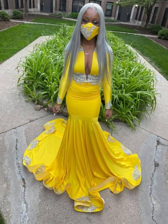 Yellow Mermaid Deep V Neck Prom Dresses Sexy Evening Dresses With Appliques Y570