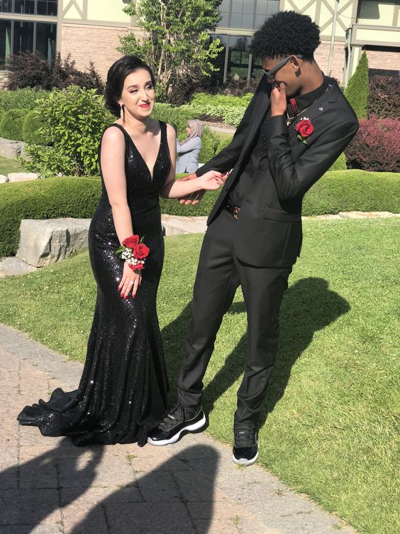 Elegant Black V Neck Prom Dress,Mermaid Sequins Prom Gown Y1216