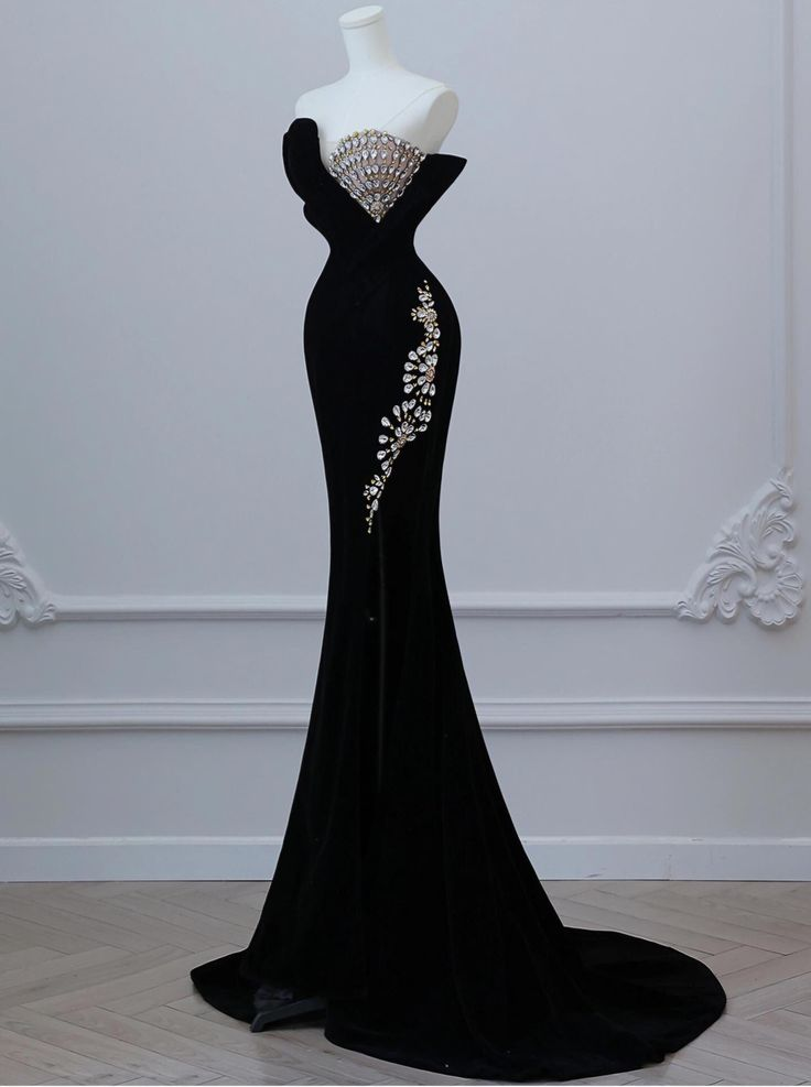 Black Luxurious Velvet Beaded Evening Dress Long Prom Dress Y7675