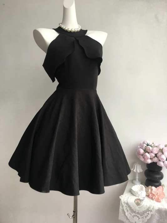 Black Halter Sleeveless Elegant A Line Satin Homecoming Dress Formal Birthday Outfits Y9633