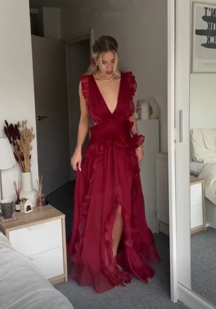 Beautiful Burgundy Chiffon Ruffles Evening Dress Slit Prom Dress Y7715