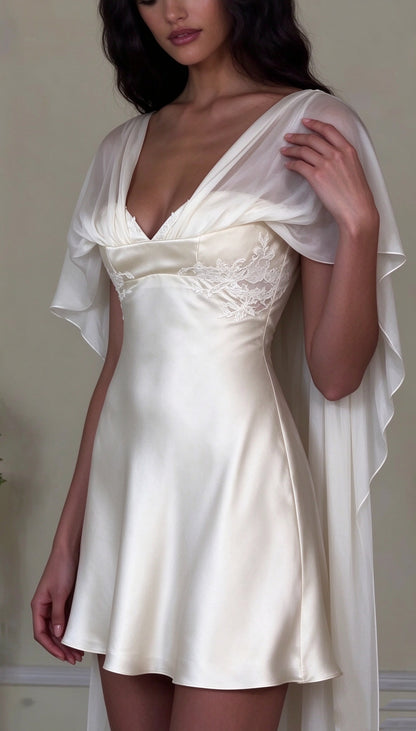 Elegant Off White Satin Appliques Short Homecoming Dress Birthday Dress SP3812