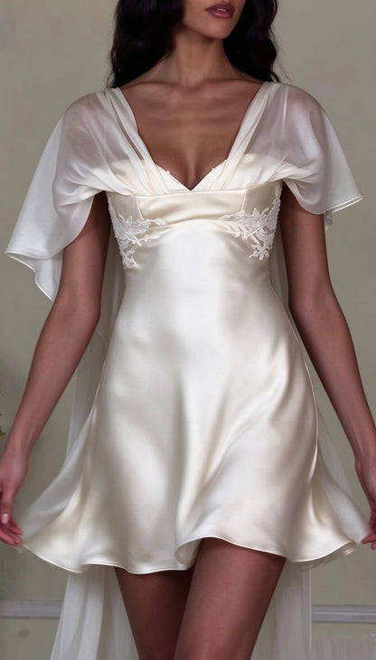 Elegant Off White Satin Appliques Short Homecoming Dress Birthday Dress SP3812