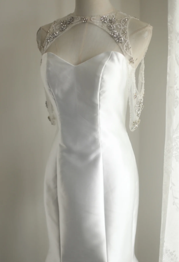 Charming Sleeveless Satin Beaded Mermaid Long Wedding Dress Formal Bridal Dress SP1241