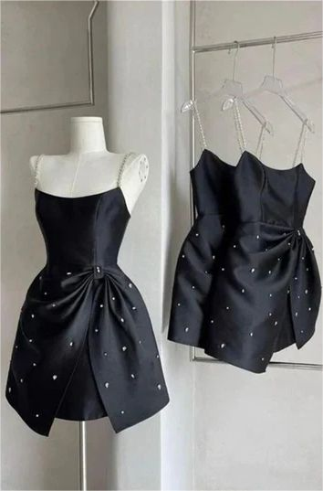 Chic Black Short Prom Dress Satin Dress Homecoming Dress With Beaded Y7654