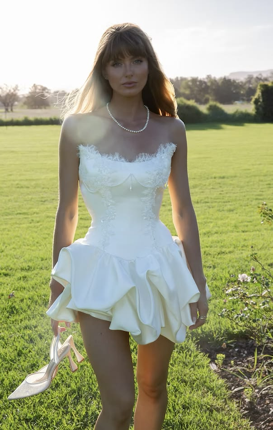 Pretty White Lace Satin Short 8th Grade Homecoming Dress,Strapless Short Prom Dress SP3045