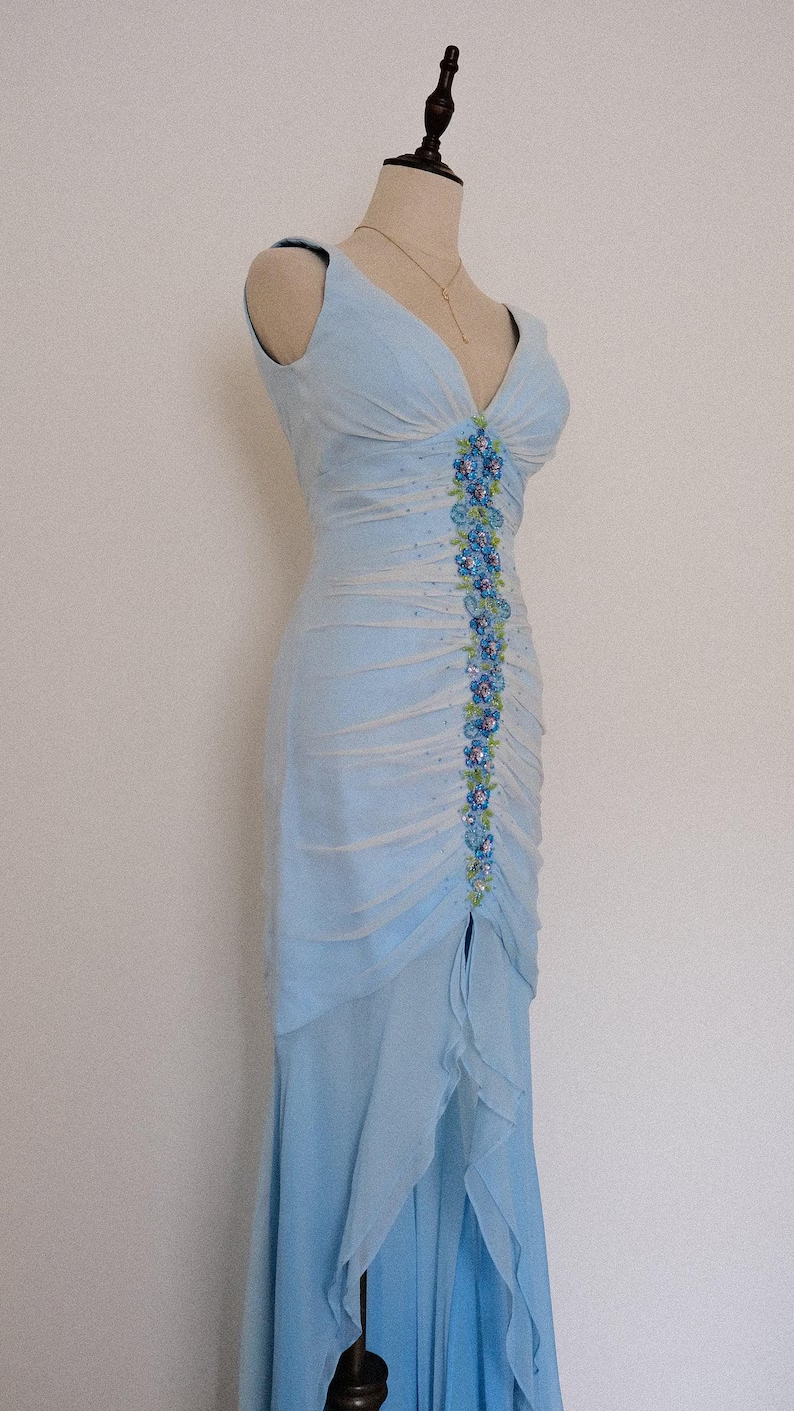 Elegant V Neck Ombre Blue Chiffon Beaded Mermaid Long Party Dress Evening Gown SP2287