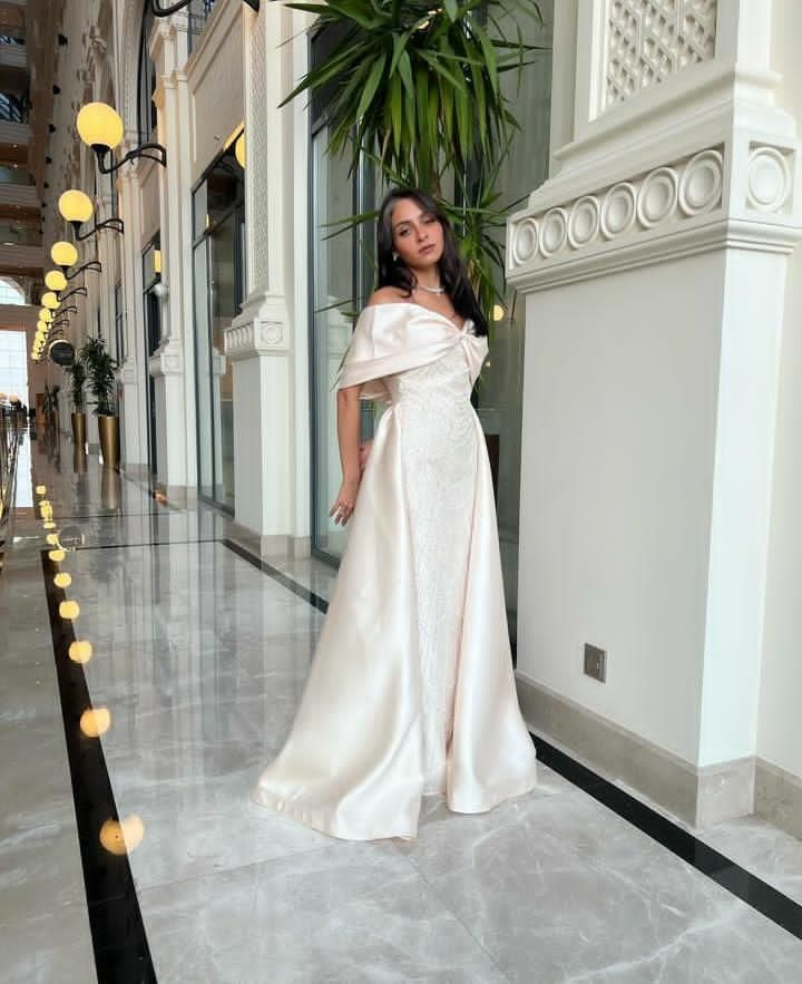 Elegant Ivory Bow Off The Shoulder Satin Sequin Beaded Long Evening Dress Prom Gown SP731