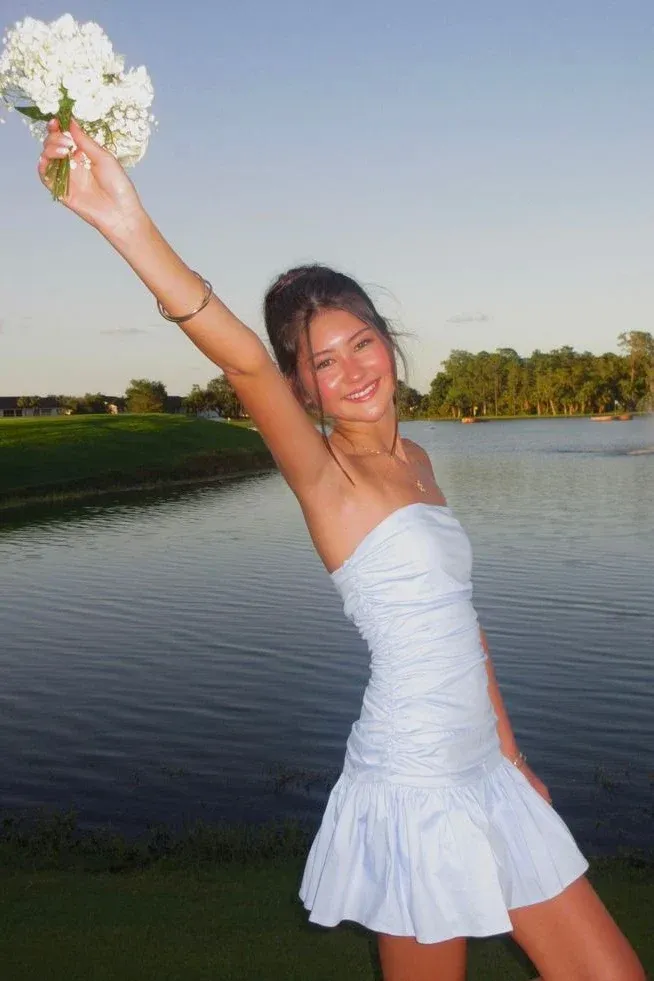 Charming Strapless Satin Short 15th Birthday Outfit White Short Homecoming Dress SP3603