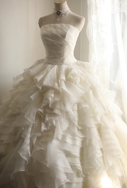 Pretty Strapless Chiffon Lace Layered White Wedding Dress SP1206