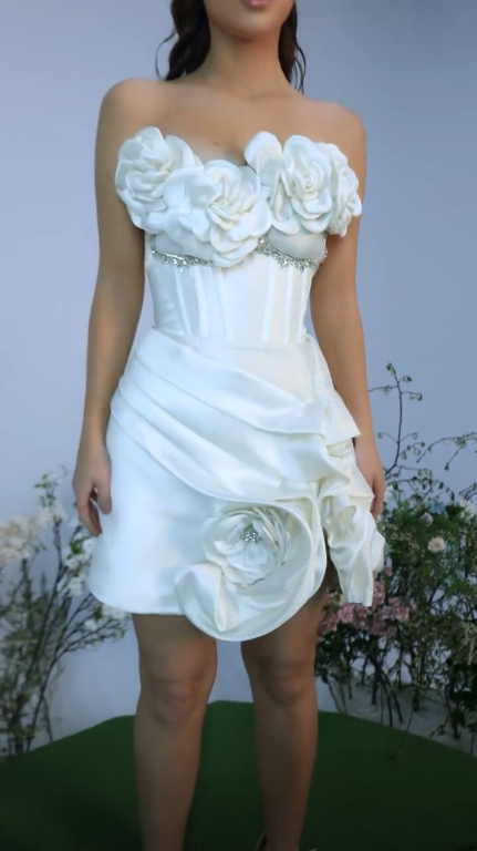 Elegant Strapless 3D Floral Short 15th Birthday Outfits,White Short 9th Grade Homecoming Dress SP3426
