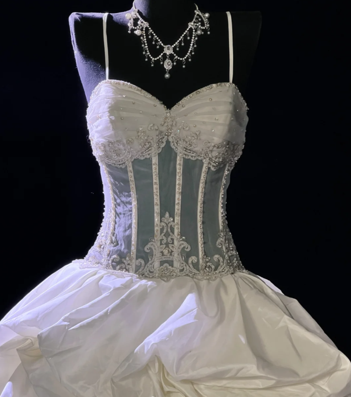 Classy Spaghetti Straps White Tulle Appliques Satin Pleated Formal Wedding Dress Long Bridal Dress Y9853