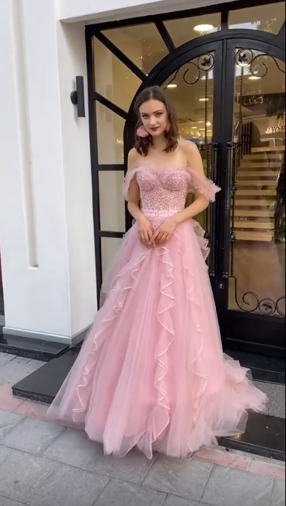 Elegant Off The Shoulder Tulle Ruffles Beaded Pink Long Party Dress Prom Gowns SP4275
