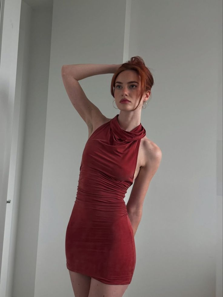 Elegant  Burgundy Halter Sleeveless Sheath Short 8th Grade Homecoming Dress Cocktail Dress Y9926