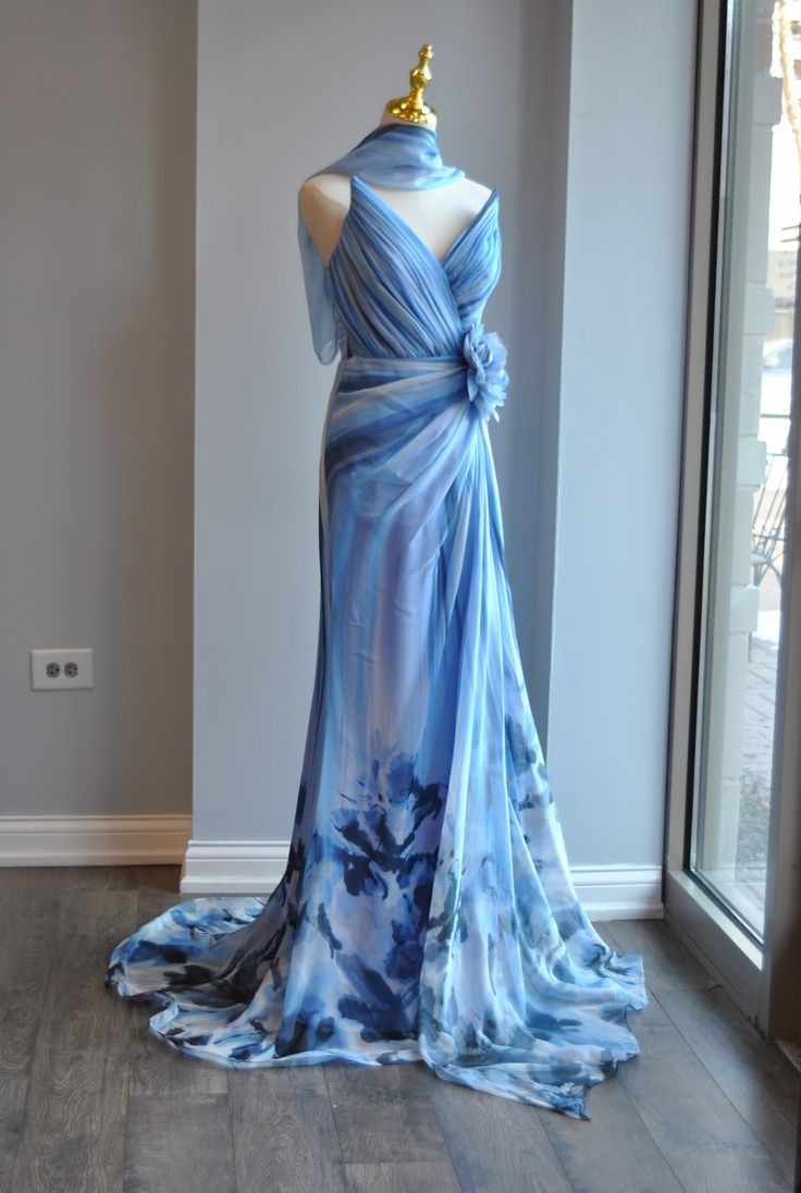 Pretty V Neck Blue Ombre Chiffon Print Floral Pleated Mermaid Evening Dress Long Prom Gown With Ribbon SP461
