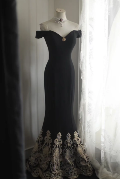 Vintage Off The Shoulder Black Satin Appliques Beaded Mermaid Long Party Dress Prom Gown SP1262
