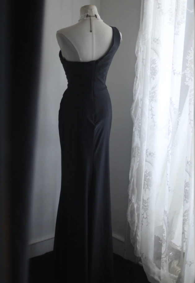 Classic Black One Shoulder Satin Mermaid Long Wedding Guest Dress Formal Evening Dress SP1235