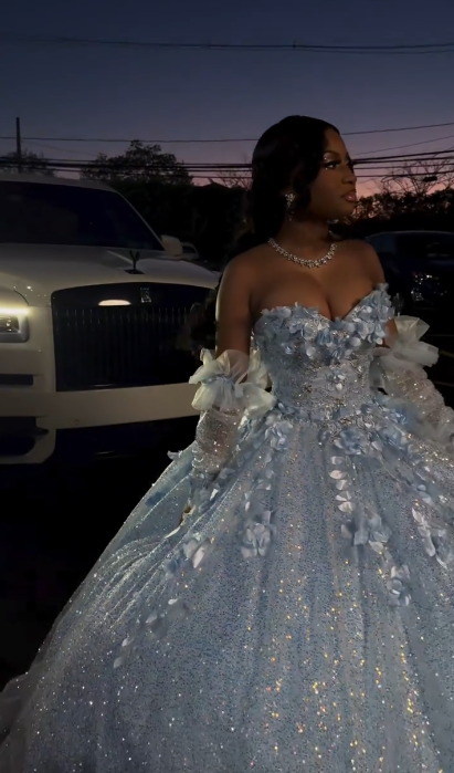 Sparkly Blue Off The Shoulder Tulle Sequin Appliques Quinceanera Dress Formal Sweet 16 Dress SP486