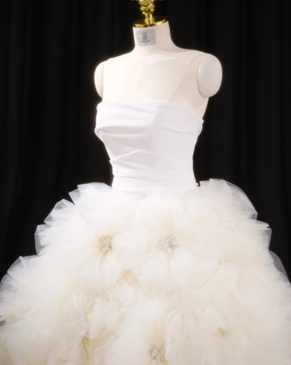 Charming Strapless Satin Tulle Beaded 3D Flowers Ball Gown Long Wedding Dress SP2239