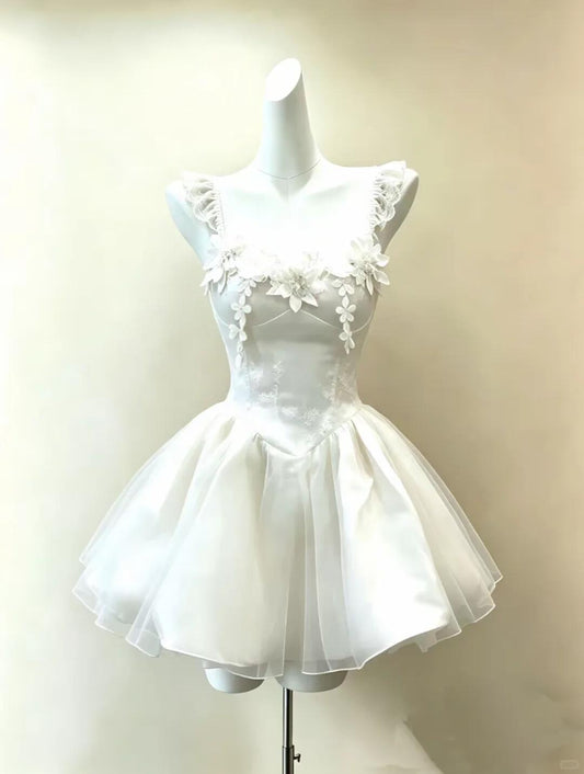Elegant Spaghetti Straps Satin Tulle Appliques Short Birthday Dress,White A Line Short 7th Grade Homecoming Dress SP2509