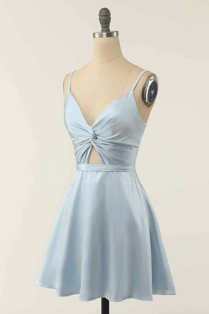 A-line V Neck Twist Knot Cut-Out Pleated Mini Homecoming Dress Y1866