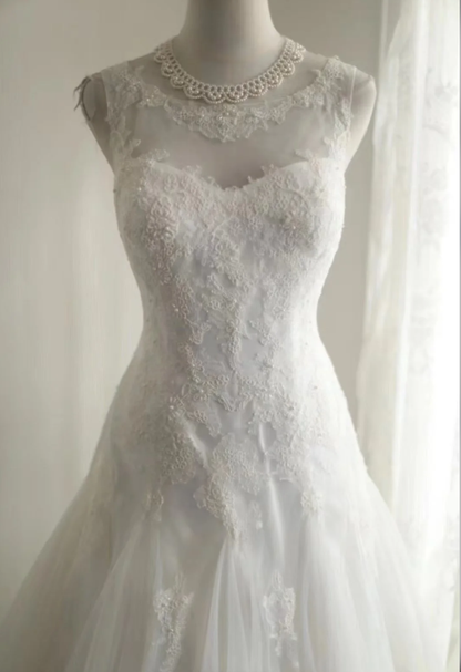 Classy White Tulle Appliques Mermaid Long Wedding Dress Bridal Dress SP1239